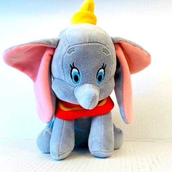 Disney dumbo plush 24cms 9” high elephant - Picture 1 of 9